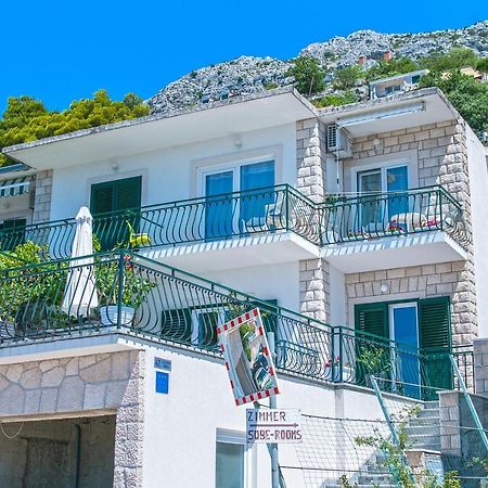 Apartments With A Parking Space Brela, Makarska - 16603 Exterior photo