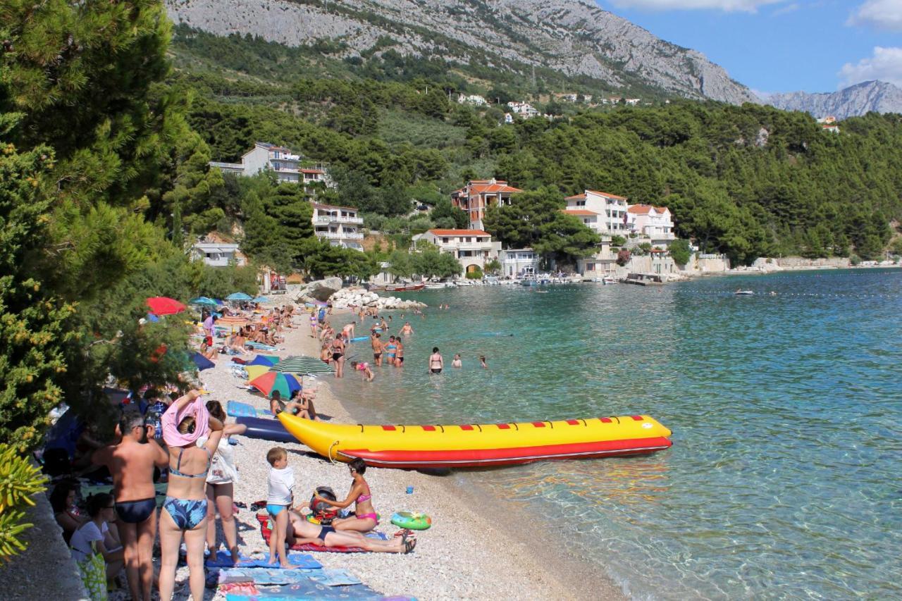 Apartments With A Parking Space Brela, Makarska - 16603 Exterior photo