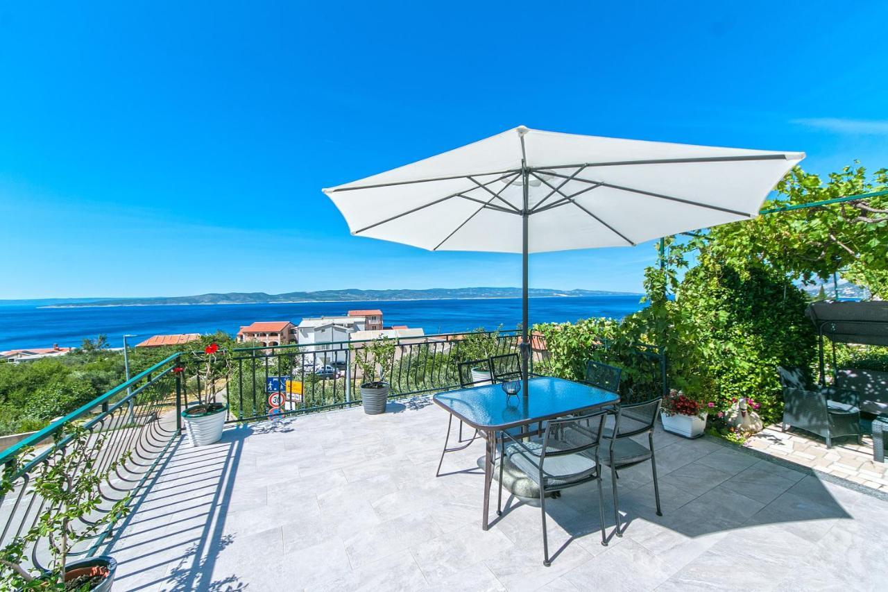 Apartments With A Parking Space Brela, Makarska - 16603 Exterior photo