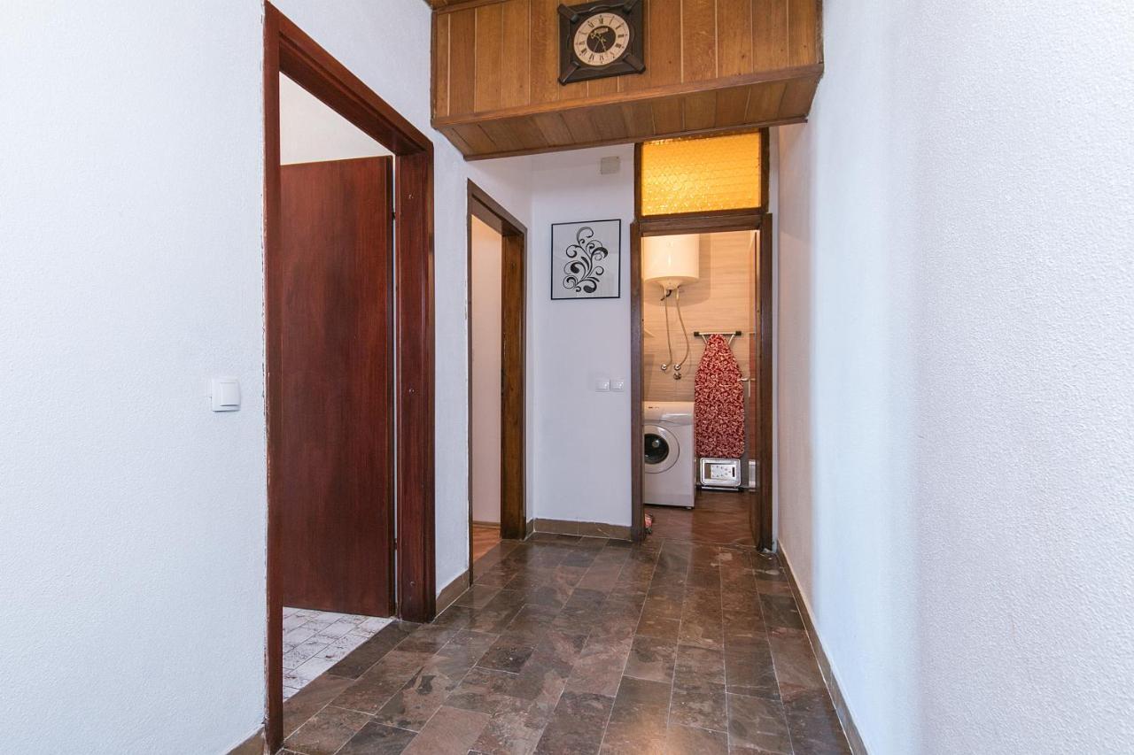 Apartments With A Parking Space Brela, Makarska - 16603 Exterior photo