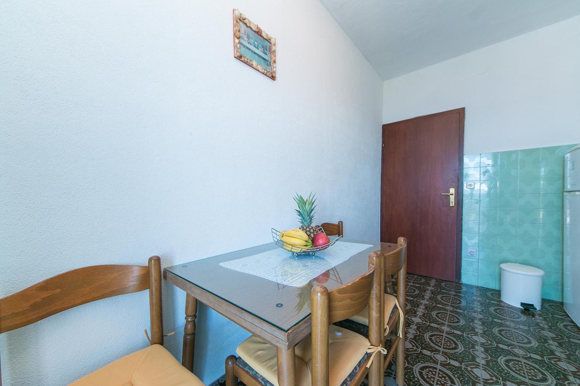 Apartments With A Parking Space Brela, Makarska - 16603 Room photo